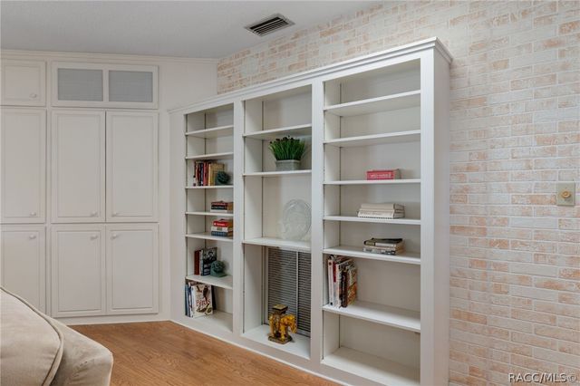 7414 S Duval Island Drive, Floral City, FL 34436