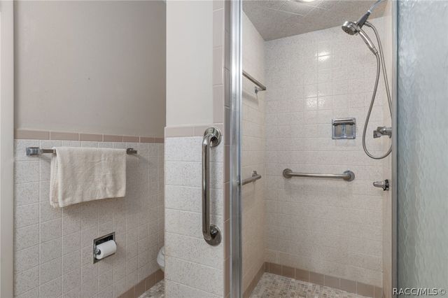 7414 S Duval Island Drive, Floral City, FL 34436