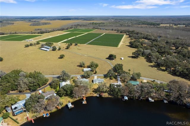 7414 S Duval Island Drive, Floral City, FL 34436