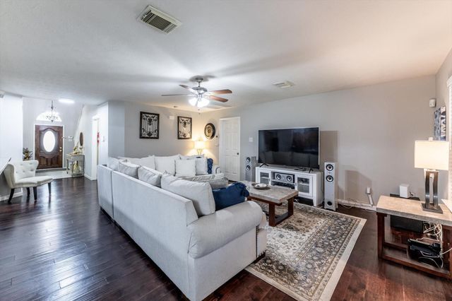 13507 Beech Ridge Lane, Houston, TX 77083