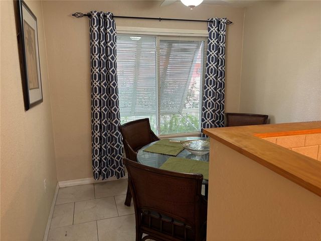 3640 41ST LANE S 72E, St Petersburg, FL 33711