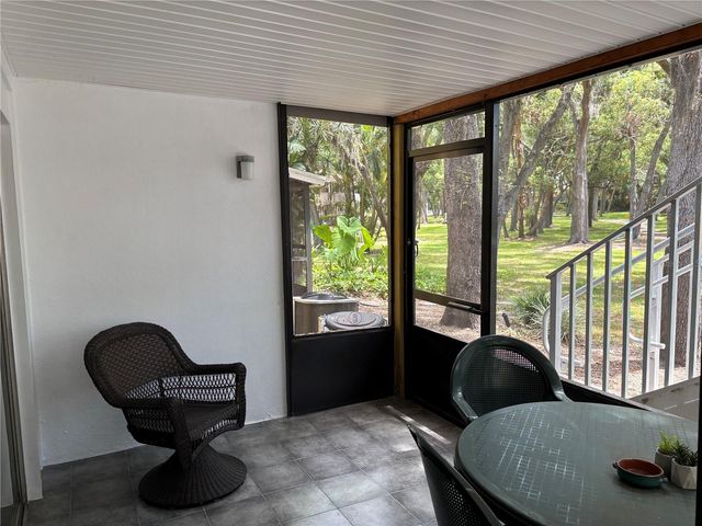3640 41ST LANE S 72E, St Petersburg, FL 33711