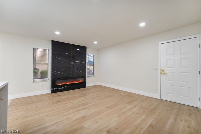 5064 Spencer Street A, Las Vegas, NV 89119