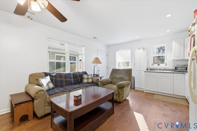 13504 Taylor Dr, Disputanta, VA 23842