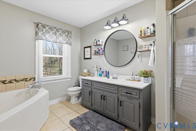 13504 Taylor Dr, Disputanta, VA 23842