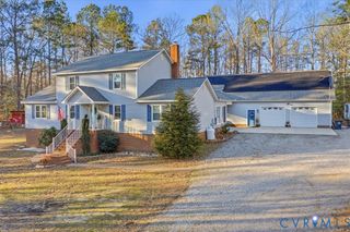 13504 Taylor Dr, Disputanta, VA 23842