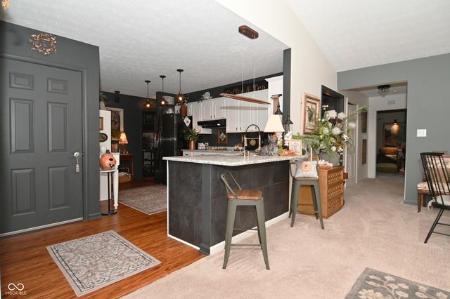 269 Lake View Court, Avon, IN 46123