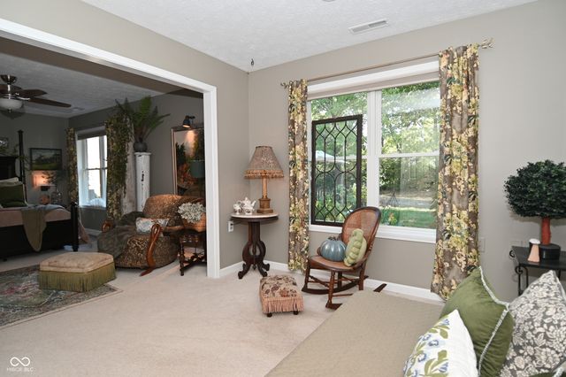 269 Lake View Court, Avon, IN 46123