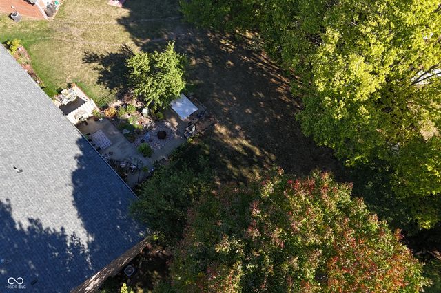 269 Lake View Court, Avon, IN 46123