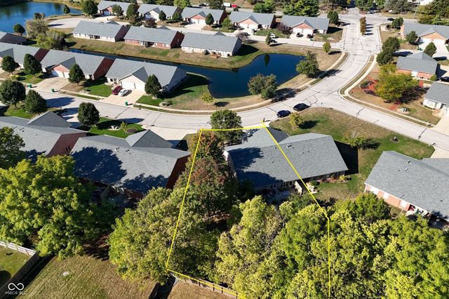 269 Lake View Court, Avon, IN 46123