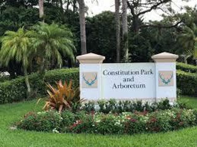 2842 Kelly Brooke Lane, Deerfield Beach, FL 33442