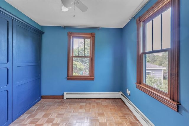211 Mendon St, Hopedale, MA 01747