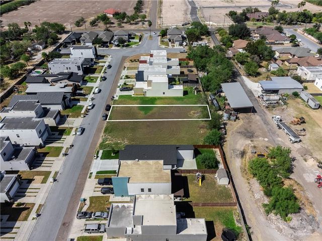 5208 Shalom Drive, Edinburg, TX 78539