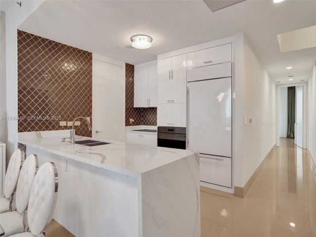 16001 Collins Ave 702, Sunny Isles Beach, FL 33160