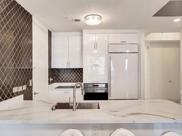 16001 Collins Ave 702, Sunny Isles Beach, FL 33160