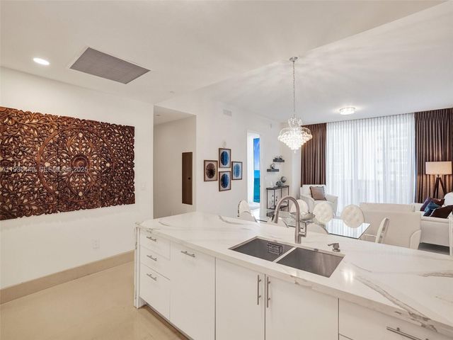 16001 Collins Ave 702, Sunny Isles Beach, FL 33160
