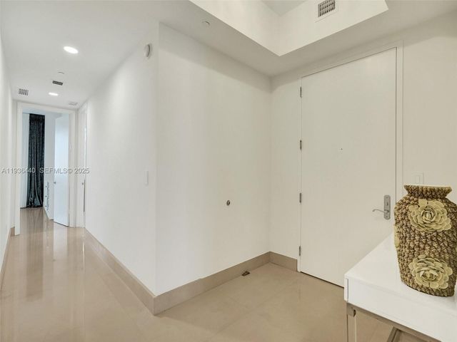 16001 Collins Ave 702, Sunny Isles Beach, FL 33160