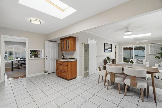 605 E 39th Avenue, San Mateo, CA 94403