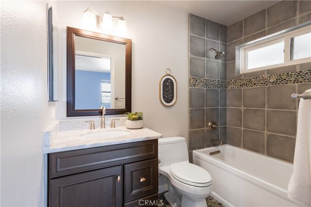 1675 Adobe Road, Paso Robles, CA 93446