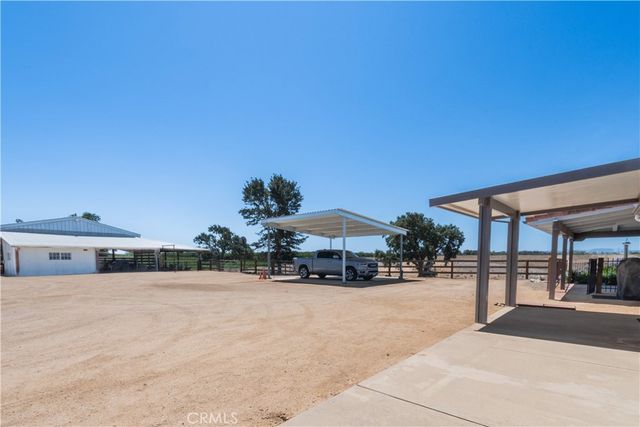 1675 Adobe Road, Paso Robles, CA 93446