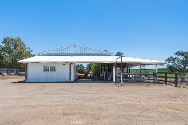 1675 Adobe Road, Paso Robles, CA 93446