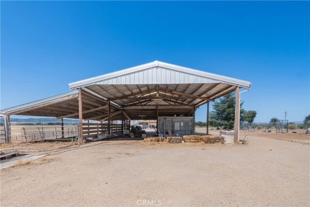 1675 Adobe Road, Paso Robles, CA 93446