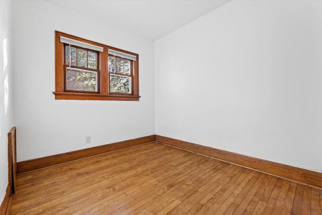 1603 E Hampshire STREET, Milwaukee, WI 53211