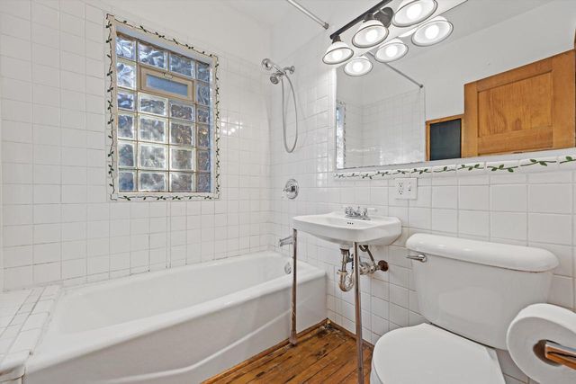 1603 E Hampshire STREET, Milwaukee, WI 53211