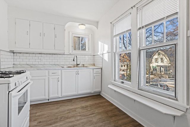 1603 E Hampshire STREET, Milwaukee, WI 53211