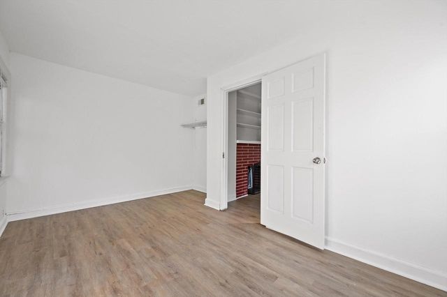 1603 E Hampshire STREET, Milwaukee, WI 53211