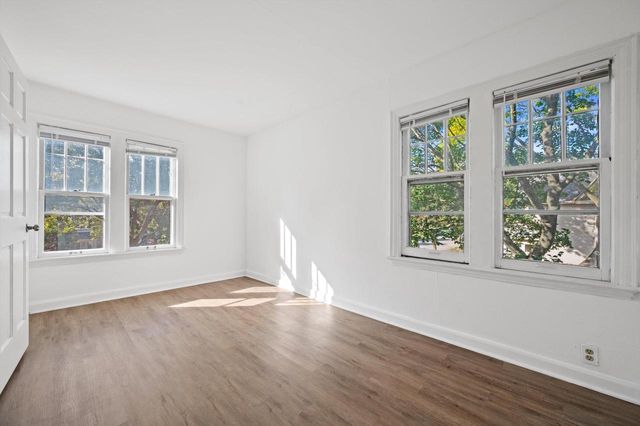 1603 E Hampshire STREET, Milwaukee, WI 53211