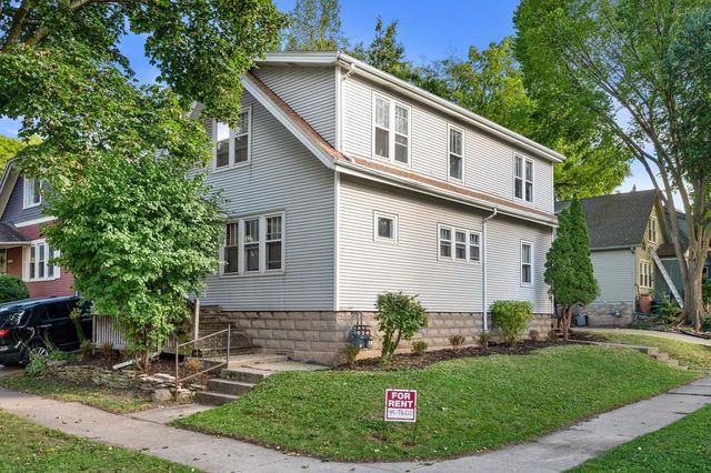 1603 E Hampshire STREET, Milwaukee, WI 53211