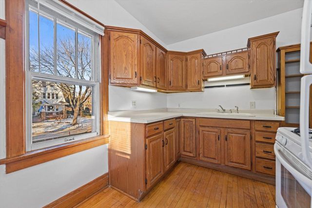 1603 E Hampshire STREET, Milwaukee, WI 53211