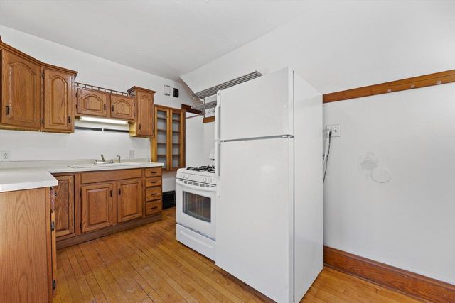 1603 E Hampshire STREET, Milwaukee, WI 53211