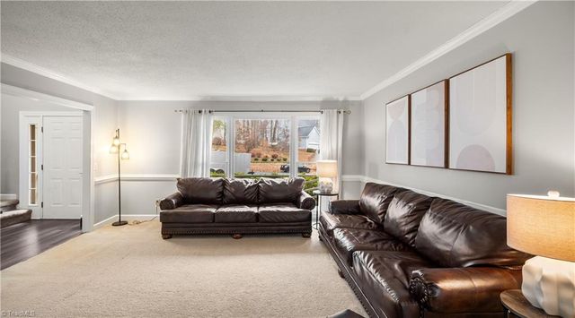 6 Spring Oak Court, Greensboro, NC 27410