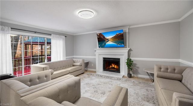 6 Spring Oak Court, Greensboro, NC 27410