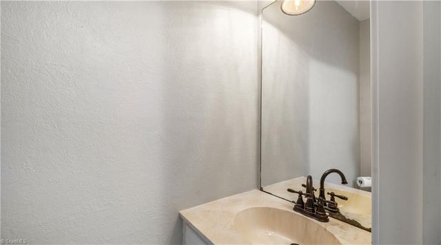 6 Spring Oak Court, Greensboro, NC 27410