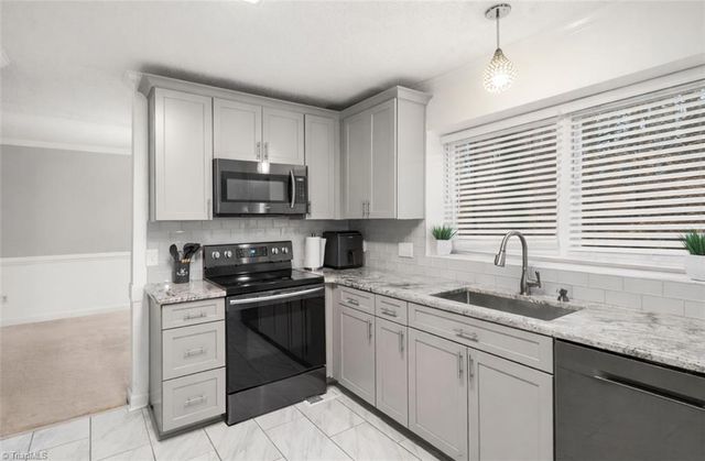 6 Spring Oak Court, Greensboro, NC 27410