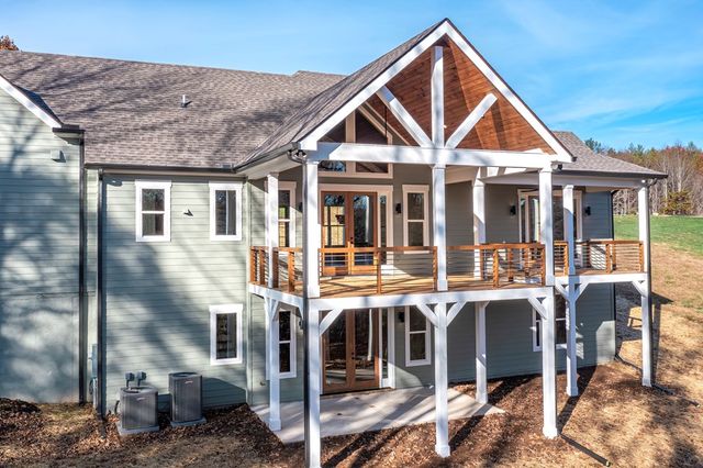 868 Old Owen Drive, Blairsville, GA 30512