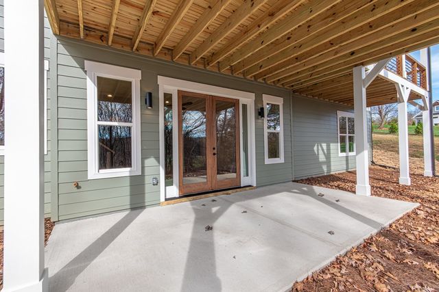 868 Old Owen Drive, Blairsville, GA 30512