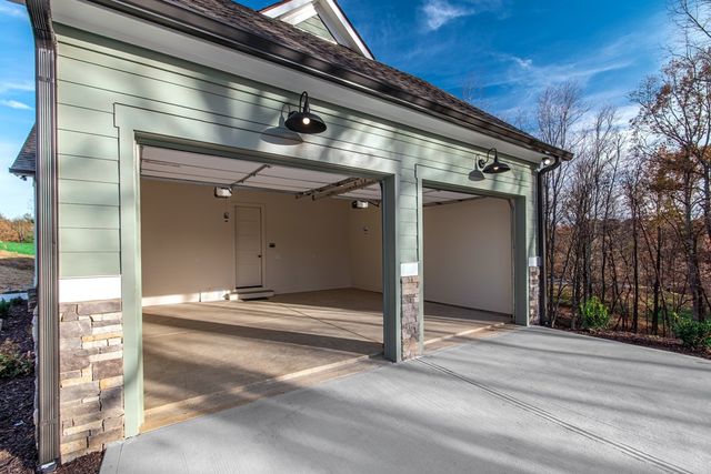 868 Old Owen Drive, Blairsville, GA 30512