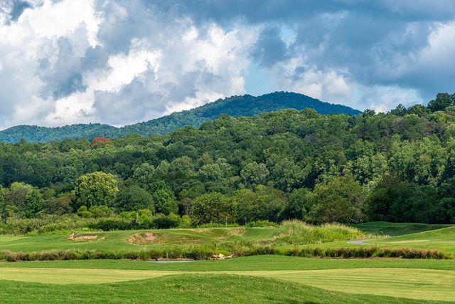 868 Old Owen Drive, Blairsville, GA 30512