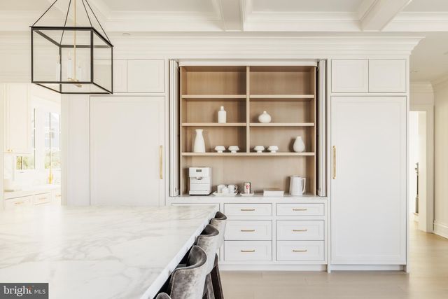 4939 QUEBEC ST NW, Washington, DC 20016