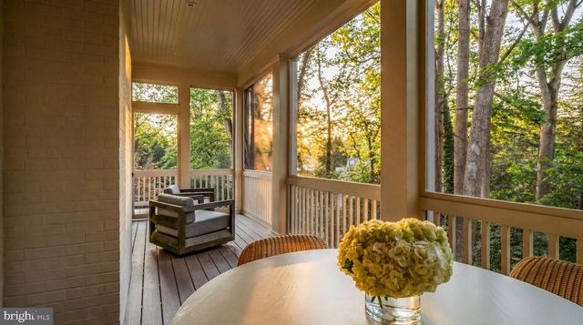 4939 QUEBEC ST NW, Washington, DC 20016