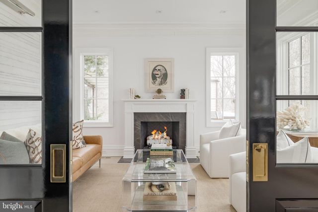 4939 QUEBEC ST NW, Washington, DC 20016