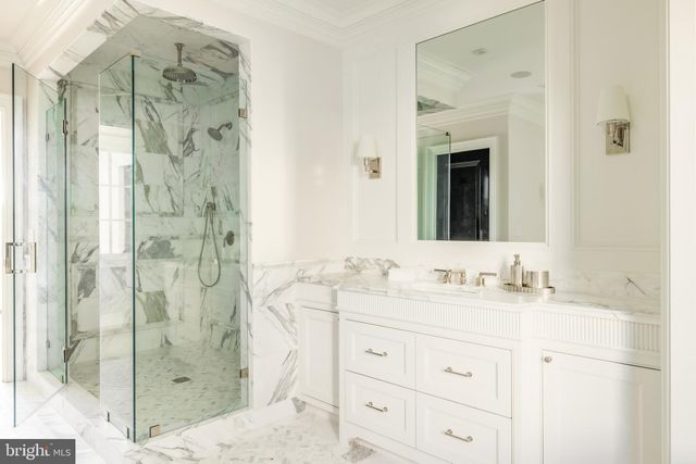 4939 QUEBEC ST NW, Washington, DC 20016