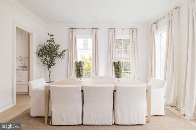 4939 QUEBEC ST NW, Washington, DC 20016