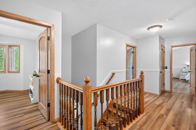 17071 Georgetown Court, Rosemount, MN 55068