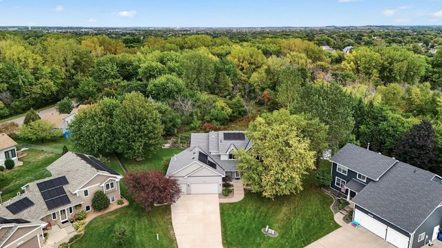 17071 Georgetown Court, Rosemount, MN 55068