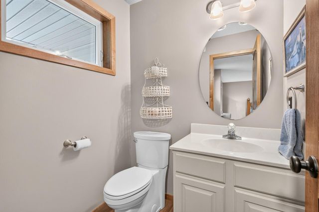 17071 Georgetown Court, Rosemount, MN 55068
